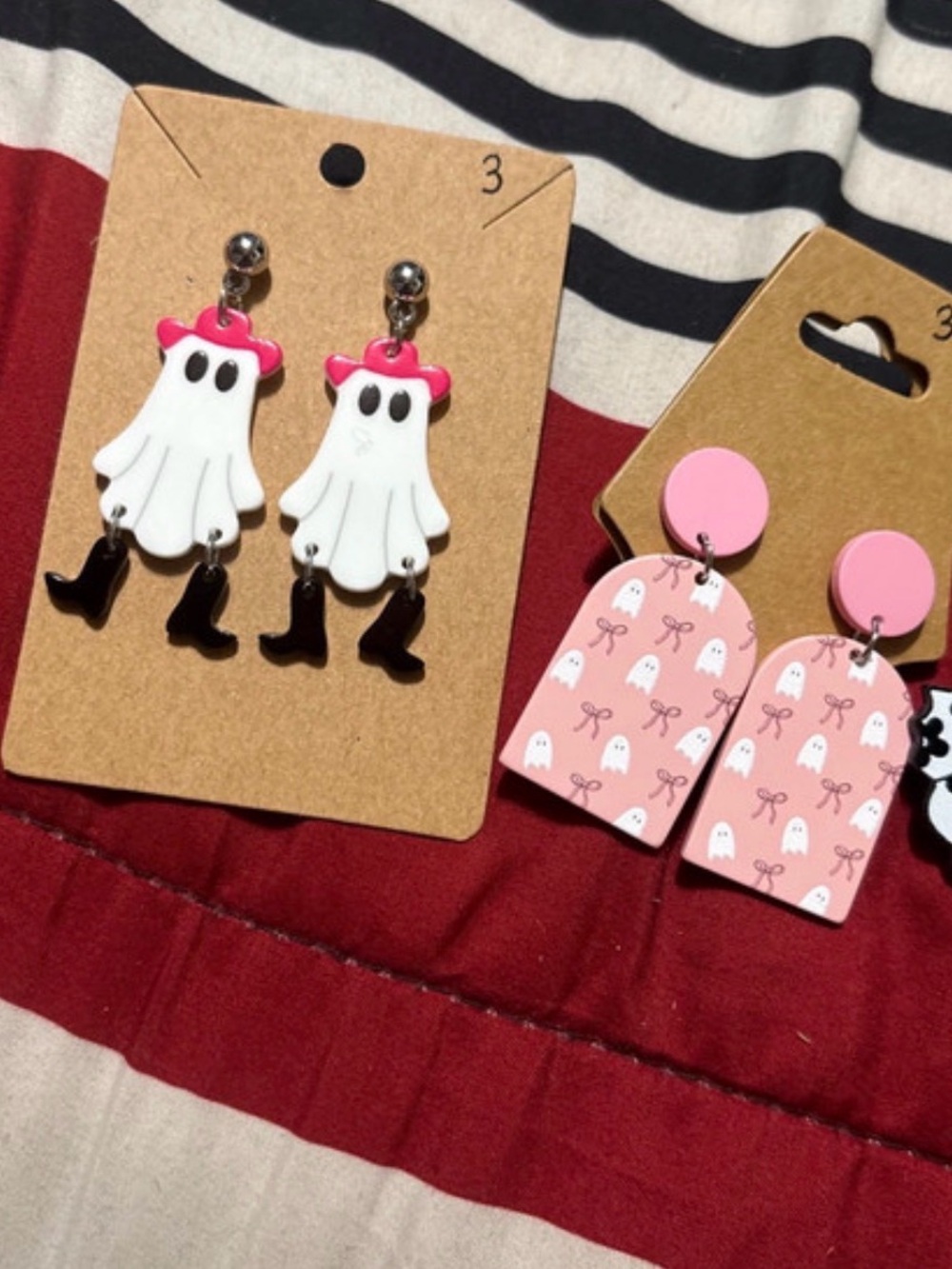 Earring bundle - Picture 2 of 3